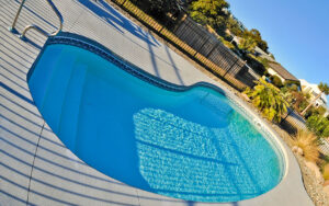 fiberglass pools Martinique White